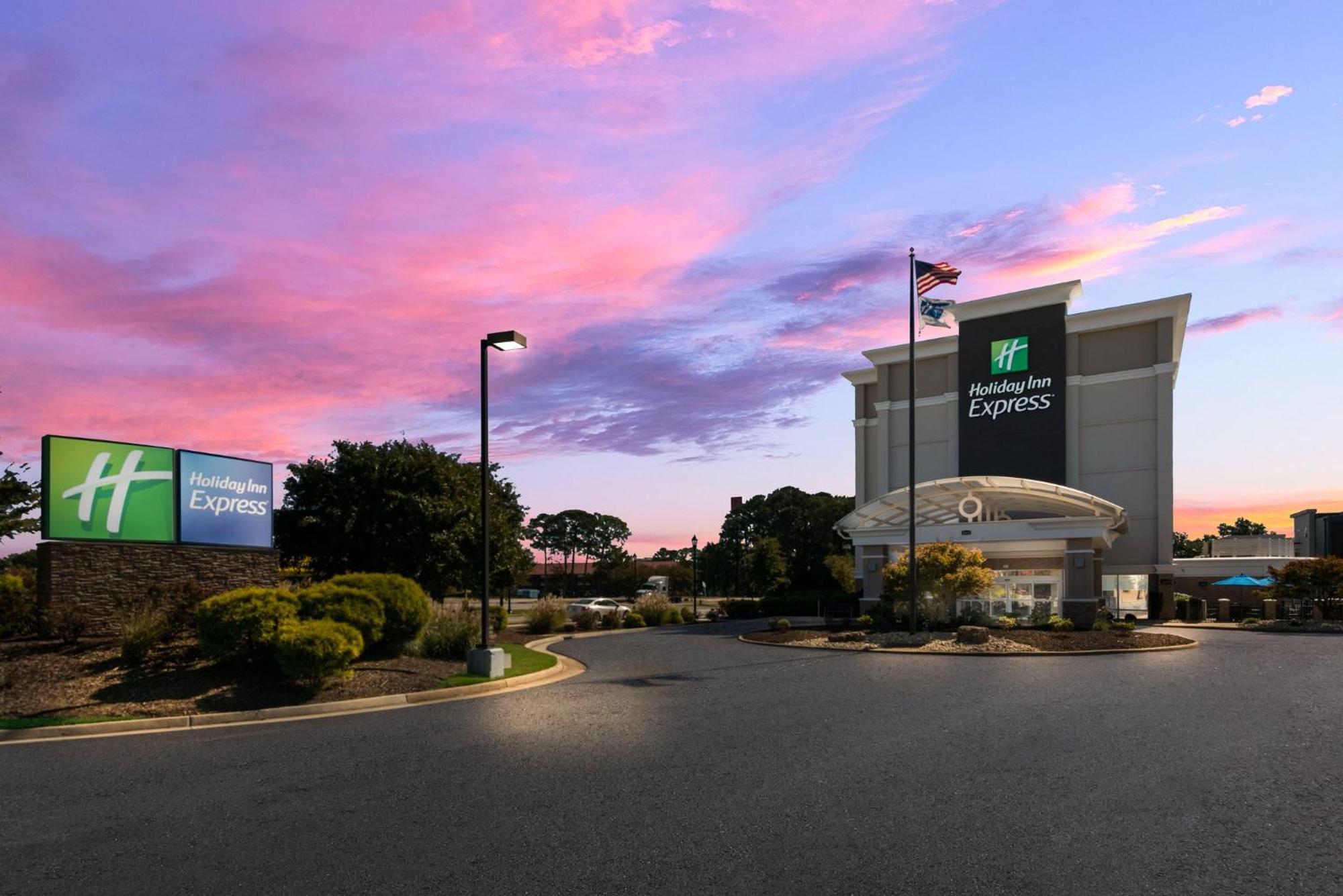 Holiday Inn Express Hotels- Hampton By Ihg Dış mekan fotoğraf