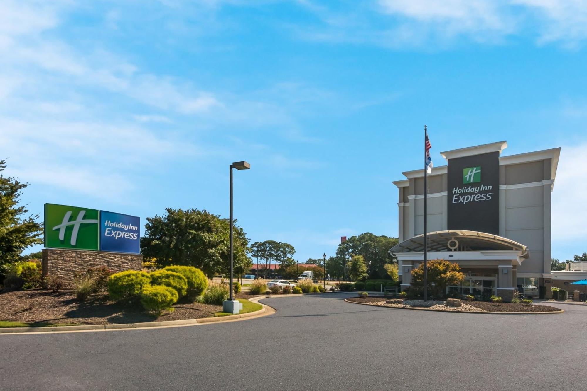 Holiday Inn Express Hotels- Hampton By Ihg Dış mekan fotoğraf