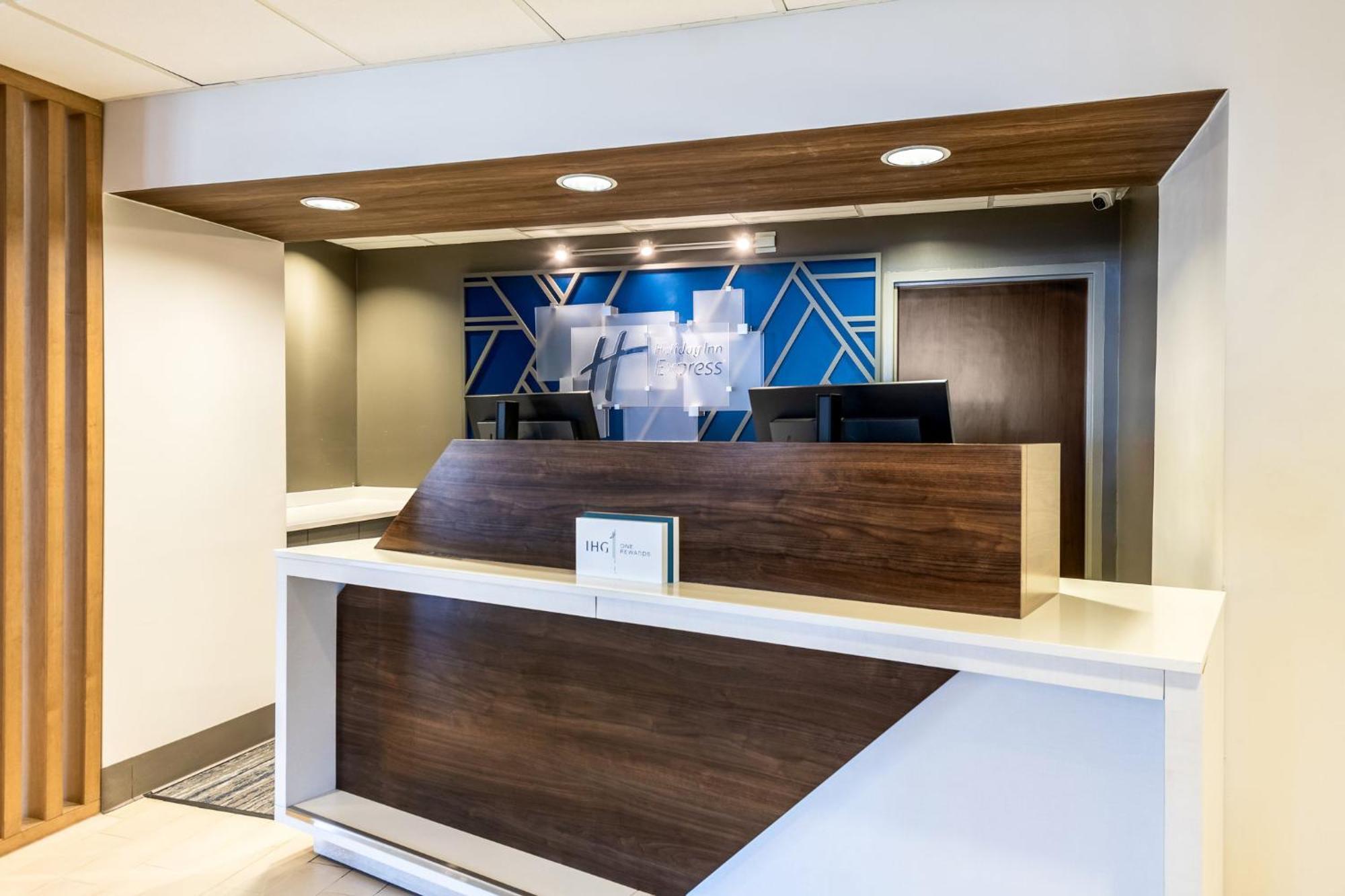 Holiday Inn Express Hotels- Hampton By Ihg Dış mekan fotoğraf