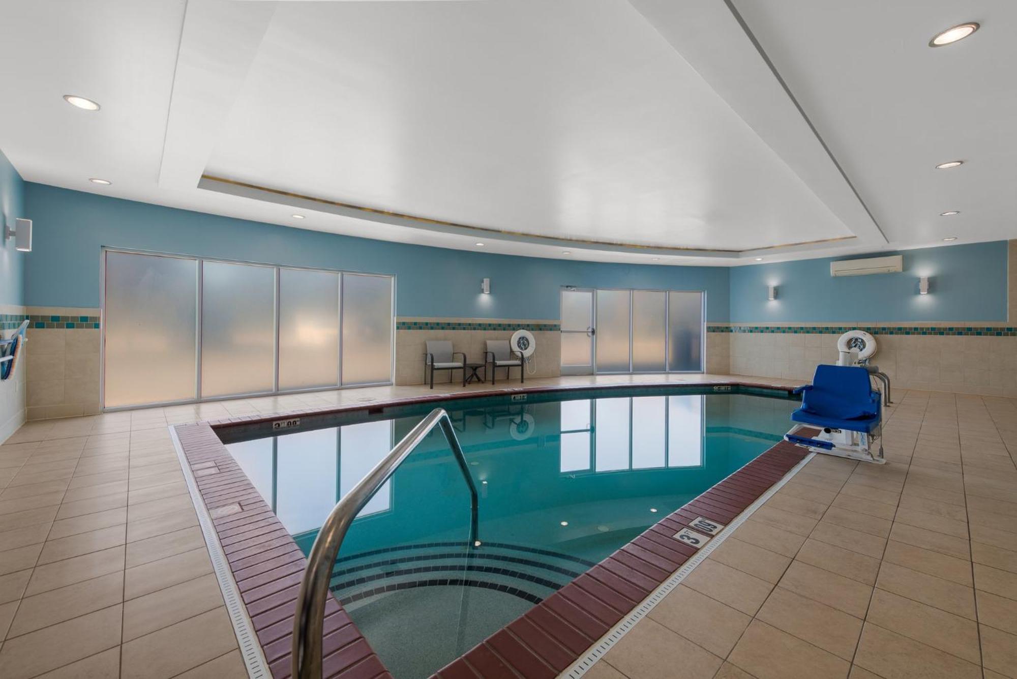 Holiday Inn Express Hotels- Hampton By Ihg Dış mekan fotoğraf
